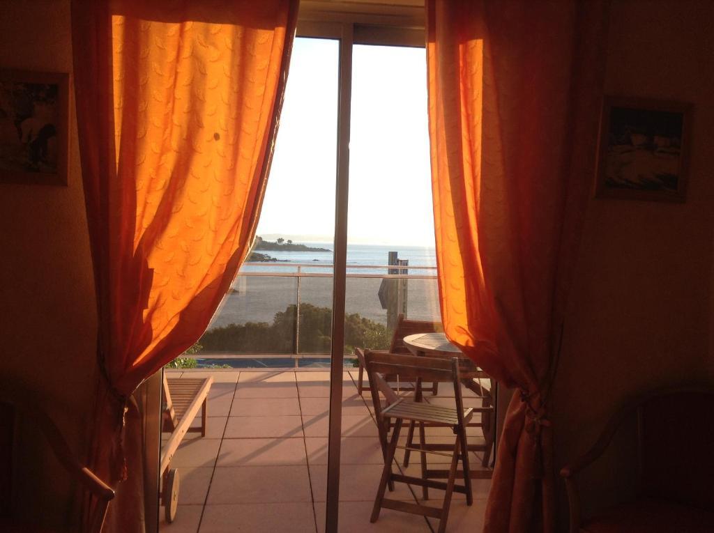Hotel La Caravelle Fréjus Zewnętrze zdjęcie