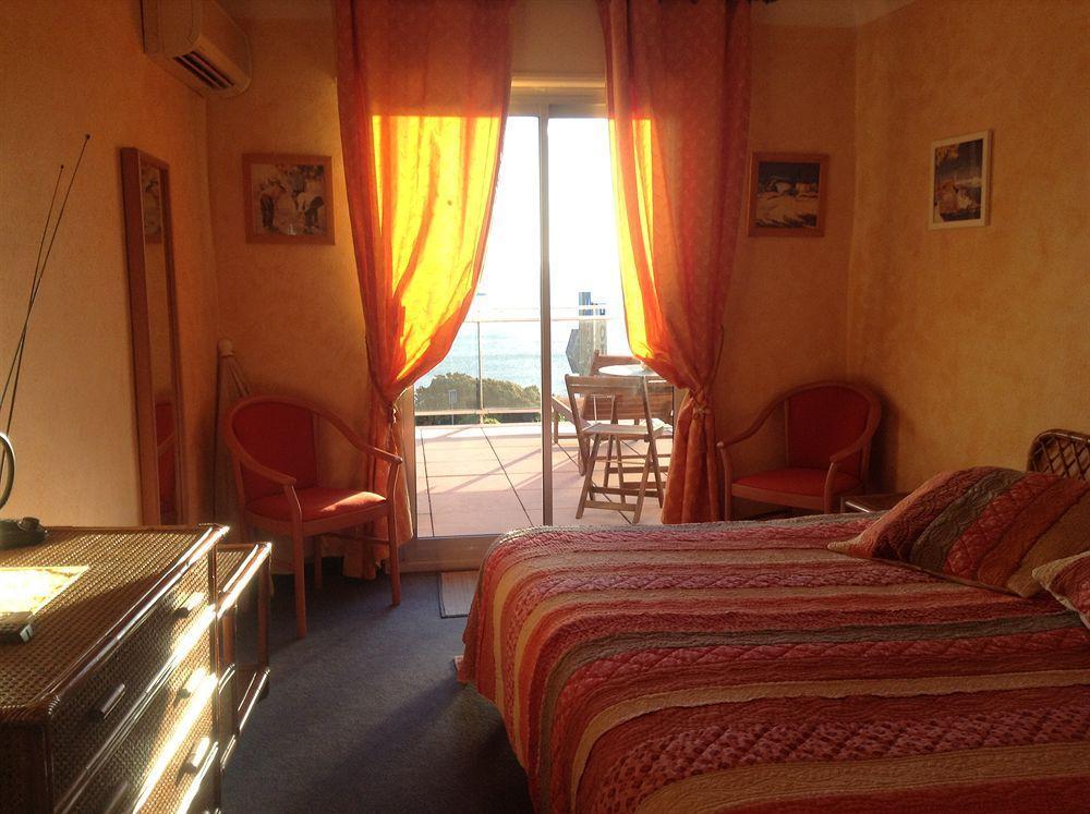 Hotel La Caravelle Fréjus Zewnętrze zdjęcie