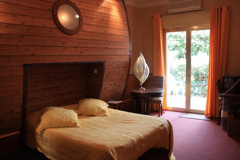 Hotel La Caravelle Fréjus Zewnętrze zdjęcie