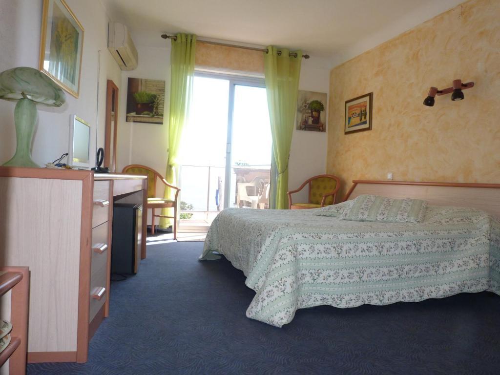 Hotel La Caravelle Fréjus Pokój zdjęcie