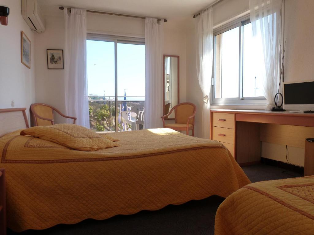 Hotel La Caravelle Fréjus Pokój zdjęcie