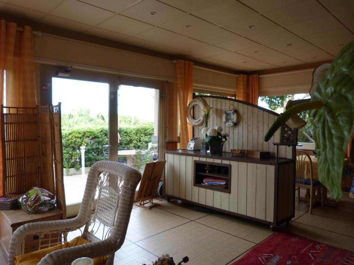 Hotel La Caravelle Fréjus Zewnętrze zdjęcie
